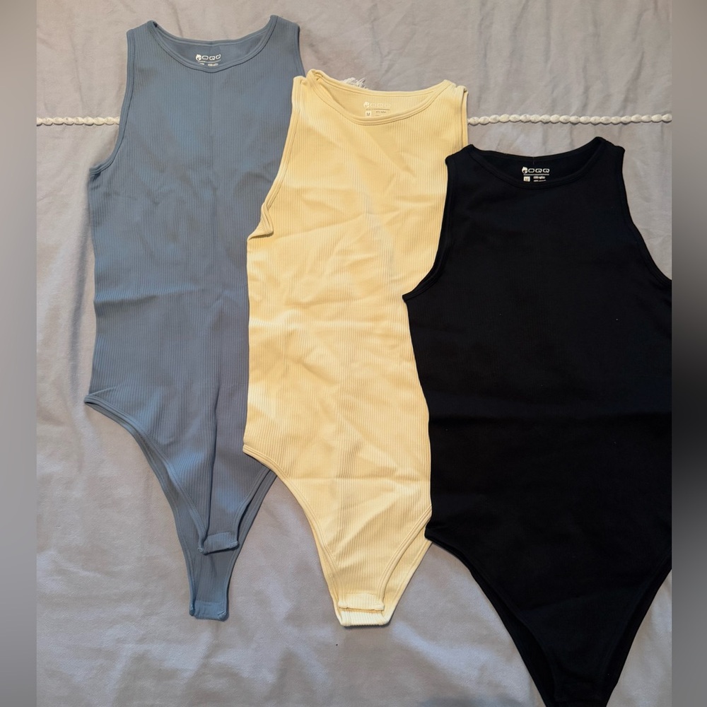 Woman’s Sleeveless Bodysuit size Medium